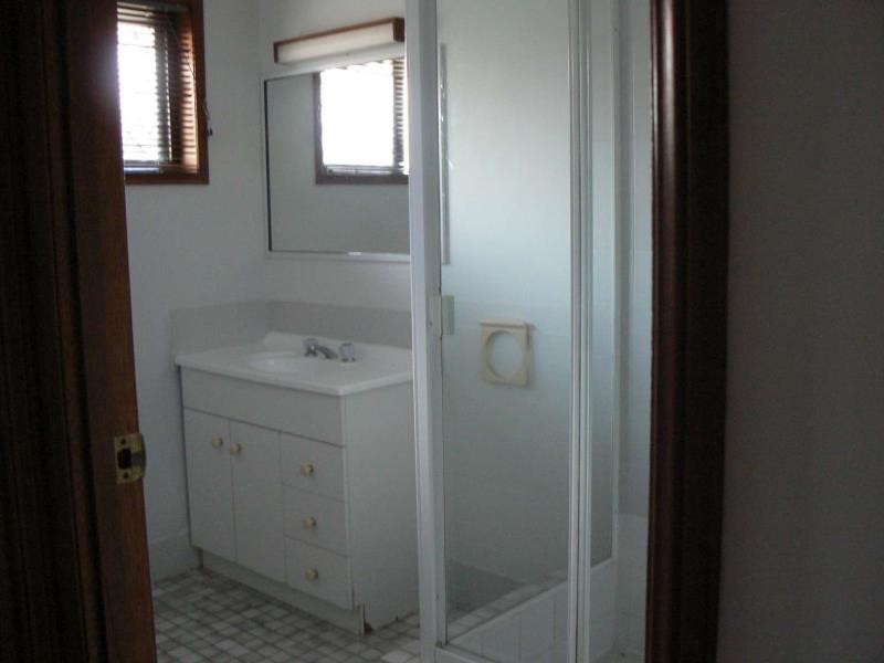 30 South Street, Urangan QLD 4655