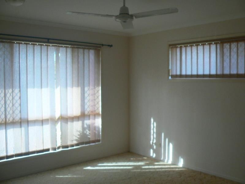 4 Willow Court, Kawungan QLD 4655