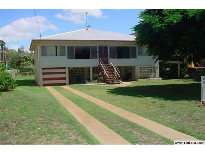 395 Esplanade, Torquay, Scarness QLD 4655