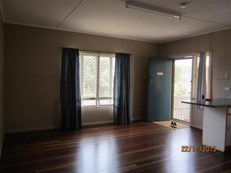 2/23 Freshwater Street, Scarness QLD 4655