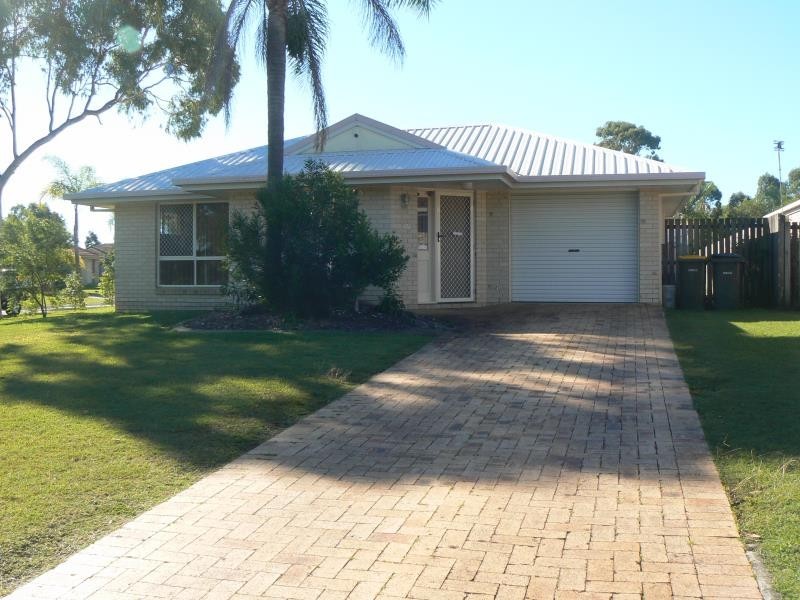 16 Brolga Court, Eli Waters QLD 4655