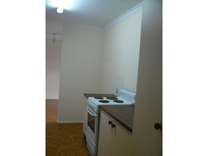 18 Galatea Street, Point Vernon QLD 4655