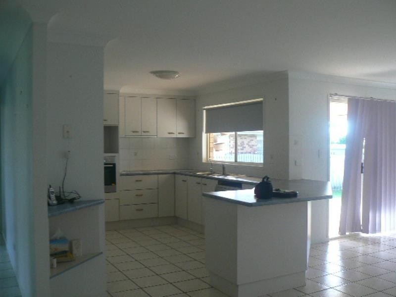 3 Victor Drive, Kawungan QLD 4655