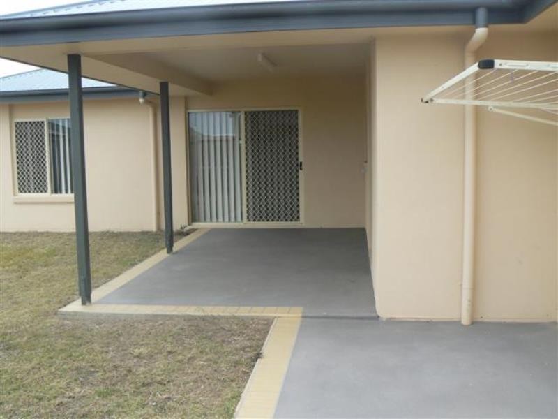 3 Protector Way, Eli Waters QLD 4655