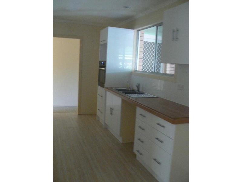 89 Long Street, Point Vernon QLD 4655