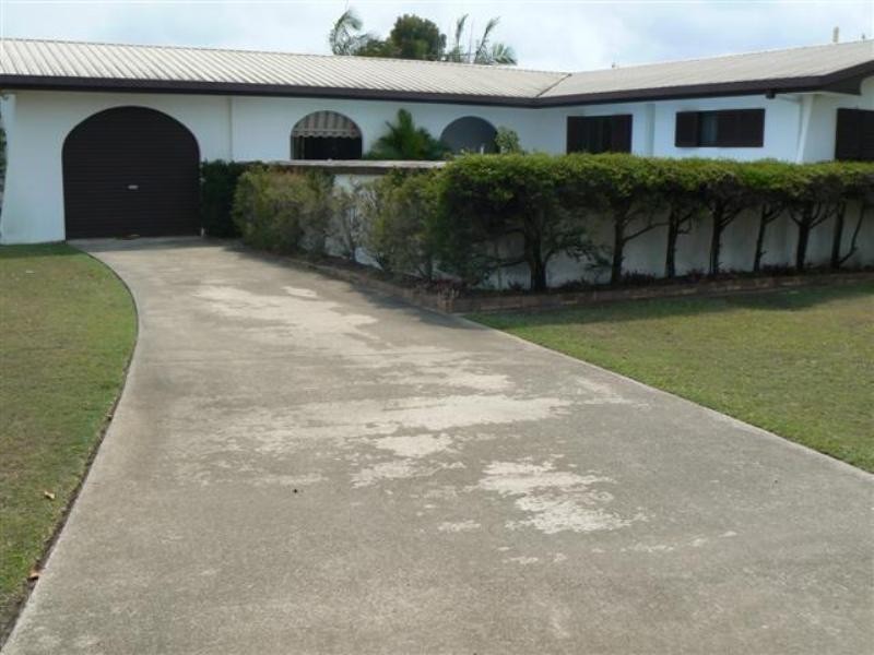 2 Wonga Street, Scarness QLD 4655