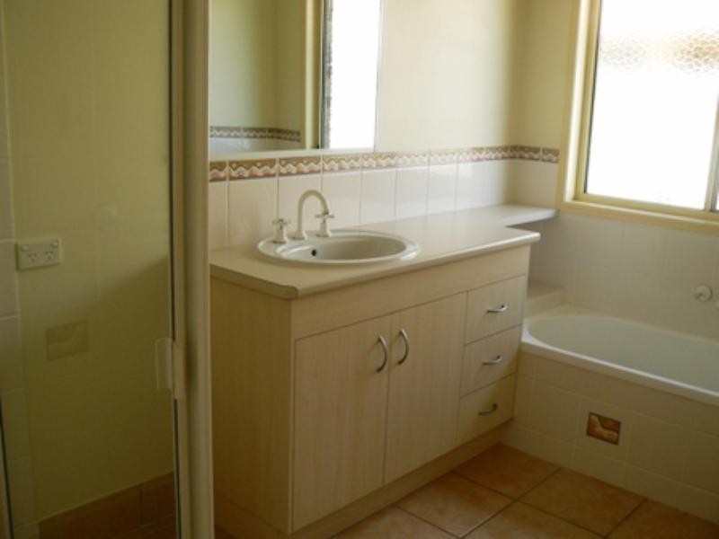 41 Mackay Drive, Kawungan QLD 4655