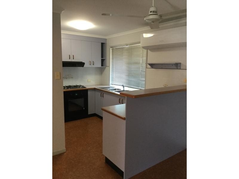 60 Caddy Avenue, Urraween QLD 4655