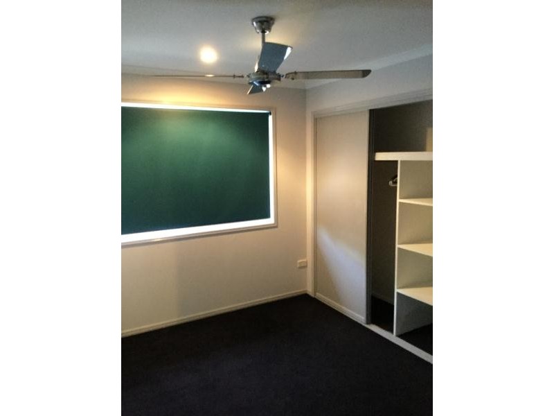 60 Caddy Avenue, Urraween QLD 4655