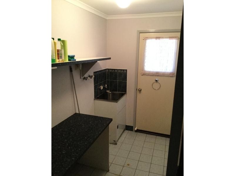 60 Caddy Avenue, Urraween QLD 4655