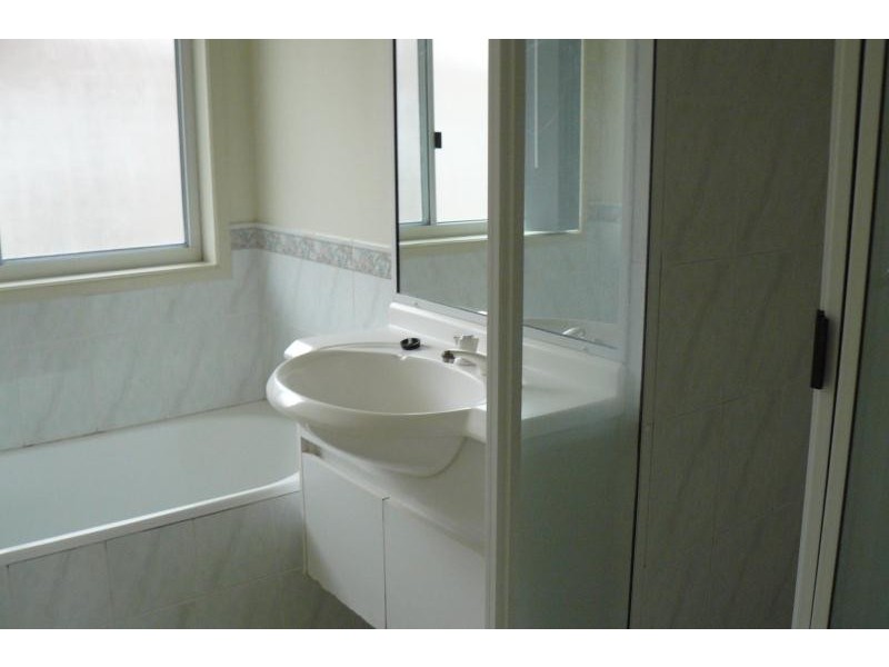 25 Vicki Parade,, Torquay QLD 4655