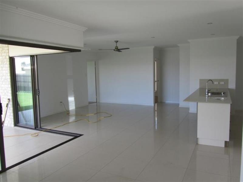 50 Bayswater Drive, Urraween QLD 4655