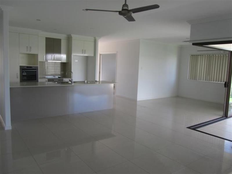 50 Bayswater Drive, Urraween QLD 4655