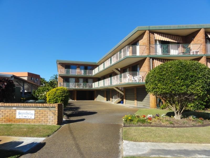 3/6 Ann Street, Torquay QLD 4655