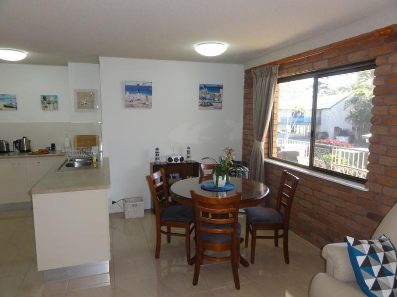 3/6 Ann Street, Torquay QLD 4655