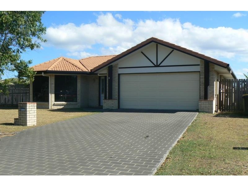 4 Clipper Street, Point Vernon QLD 4655