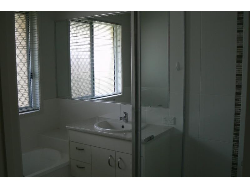 39 Pantlins Lane, Urraween QLD 4655