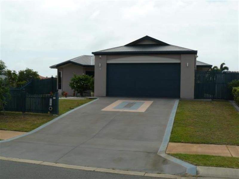 2 Kemble Way, Urraween QLD 4655