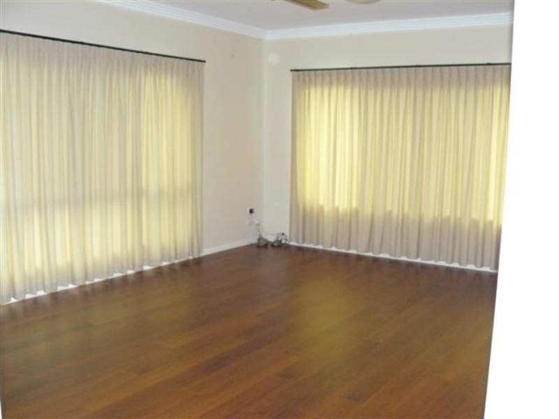 2 Kemble Way, Urraween QLD 4655