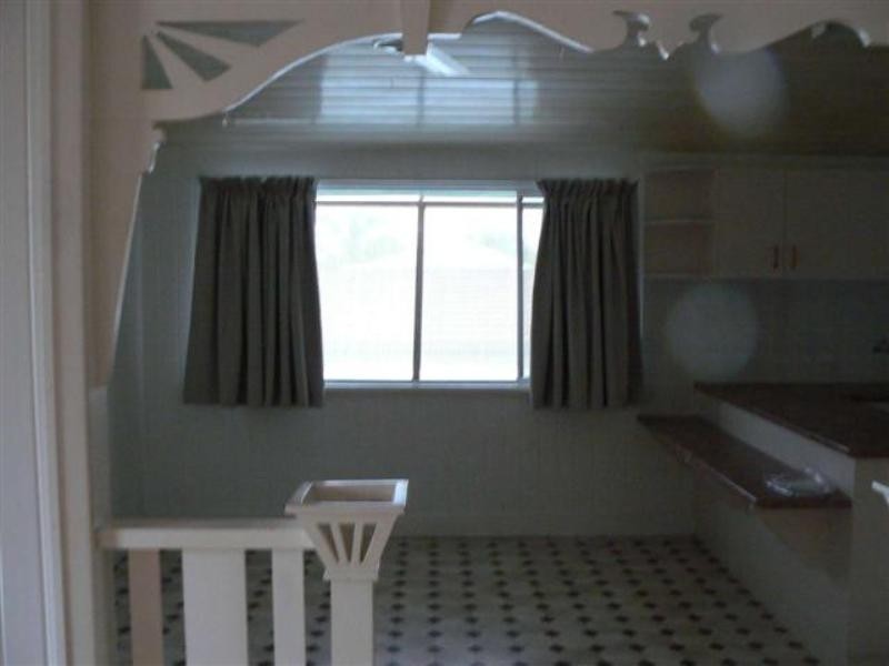 25 John Street, Scarness QLD 4655