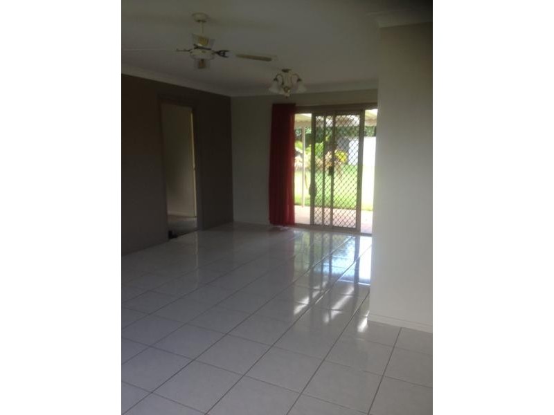 10 Rocky Court, Kawungan QLD 4655