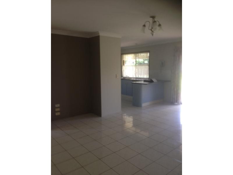 10 Rocky Court, Kawungan QLD 4655