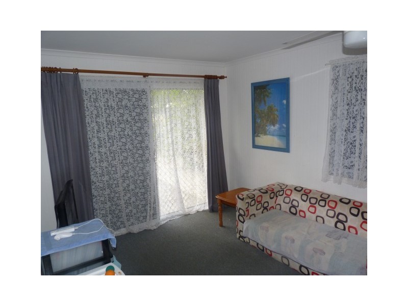 56 Barker Street, Point Vernon QLD 4655