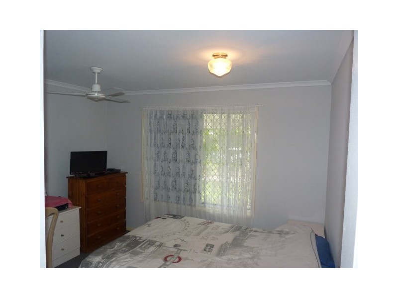 56 Barker Street, Point Vernon QLD 4655