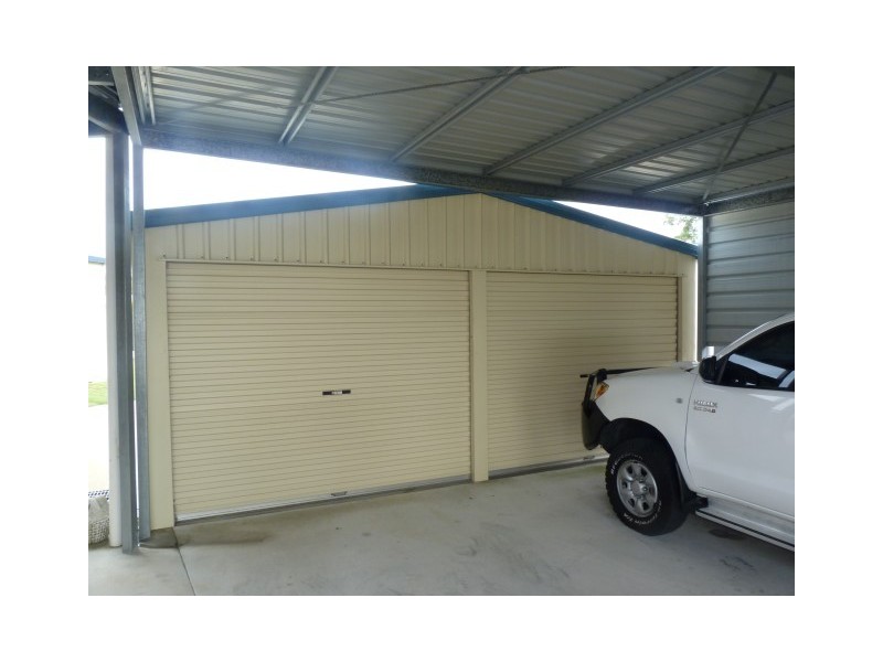 56 Barker Street, Point Vernon QLD 4655