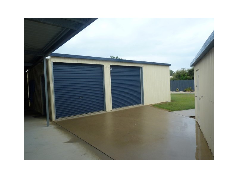 56 Barker Street, Point Vernon QLD 4655