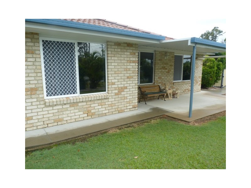 56 Barker Street, Point Vernon QLD 4655