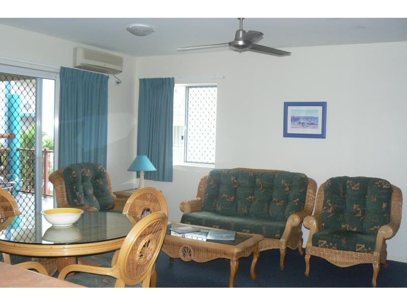 Unit 110,396 Esplanade, Torquay QLD 4655