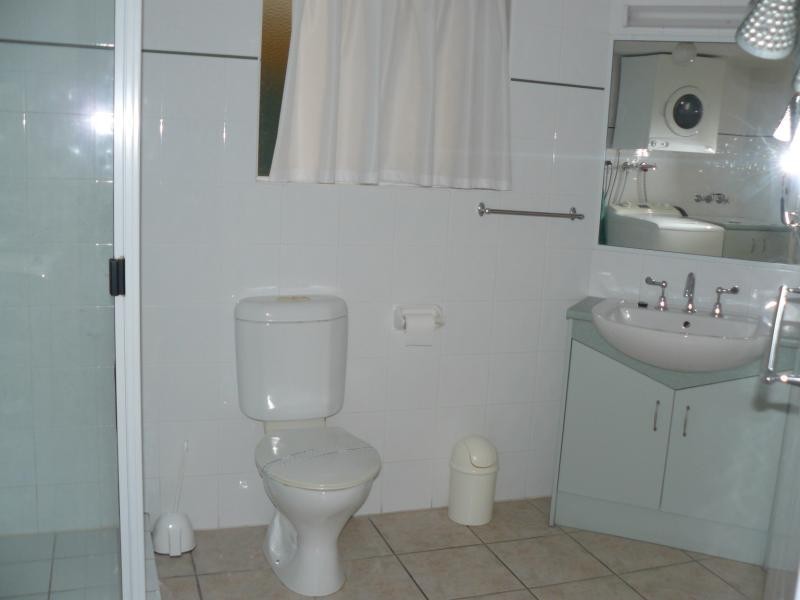 Unit 110,396 Esplanade, Torquay QLD 4655