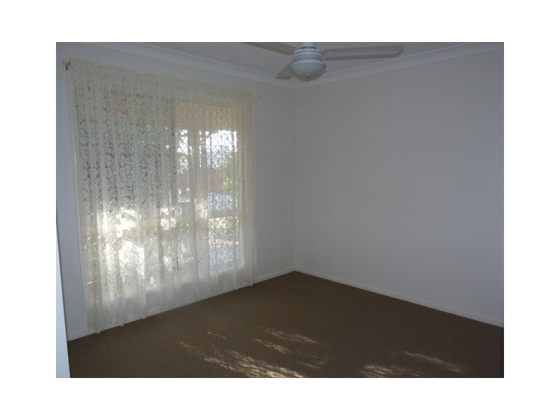 12 Sager Court, Torquay QLD 4655