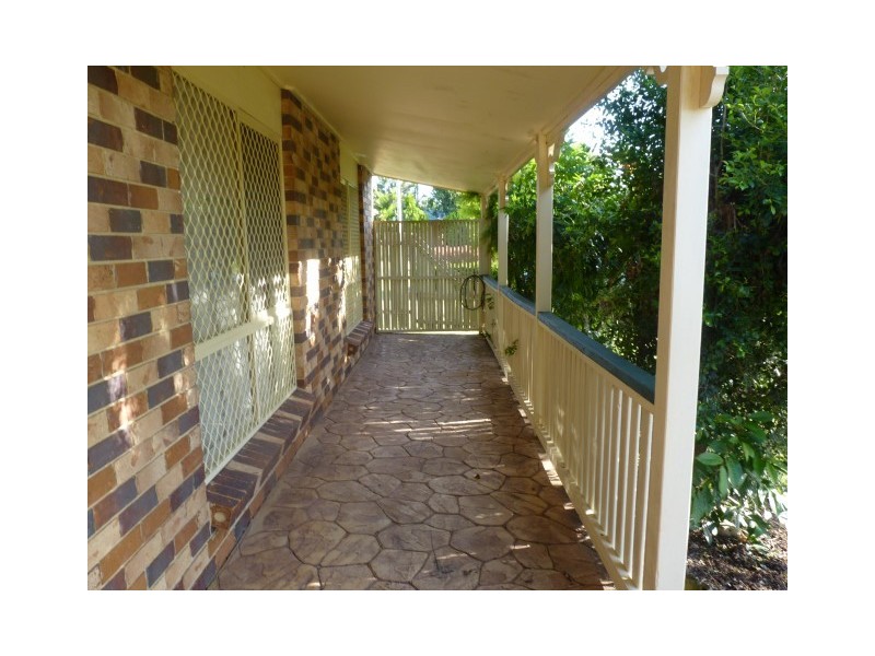 12 Sager Court, Torquay QLD 4655