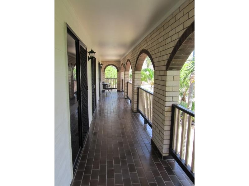 1 Esplanade, Point Vernon QLD 4655