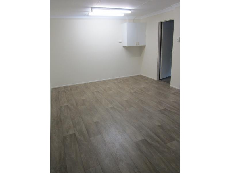 1 Esplanade, Point Vernon QLD 4655