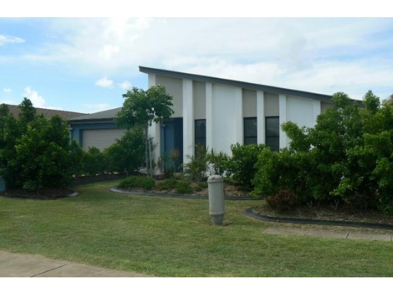 18 Captain Cook, Urraween QLD 4655