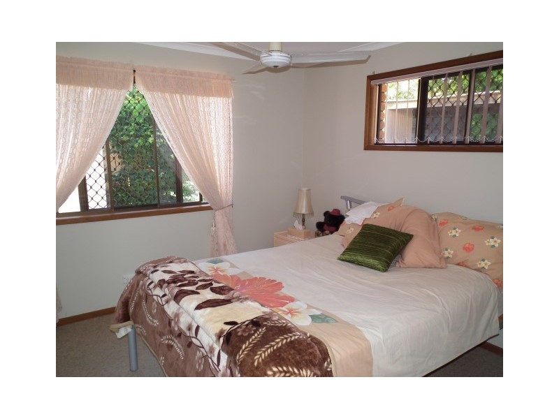 71 Hillcrest Avenue, Scarness QLD 4655