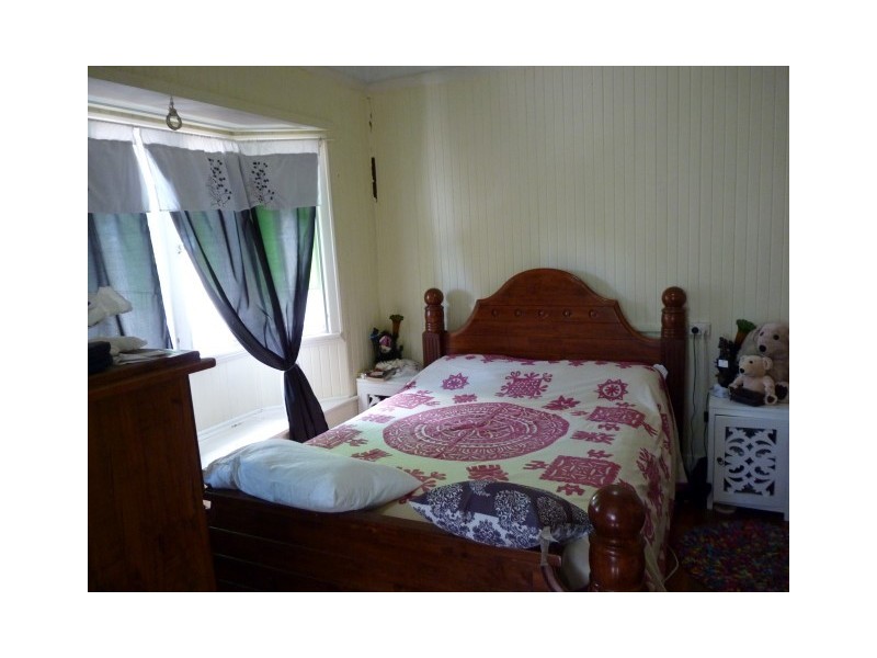 273 Torquay Terrace, Torquay QLD 4655