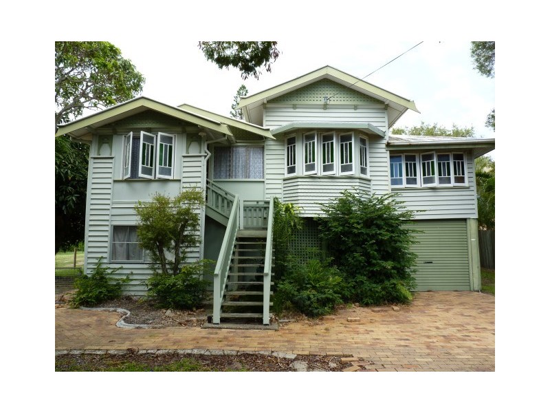 273 Torquay Terrace, Torquay QLD 4655