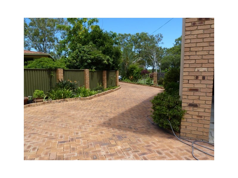 6 Corfield Street, Point Vernon QLD 4655
