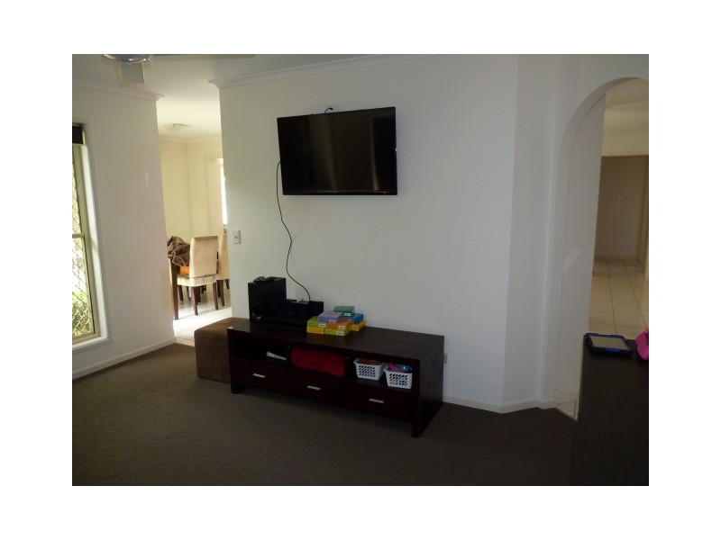 12 Queben Court, Kawungan QLD 4655