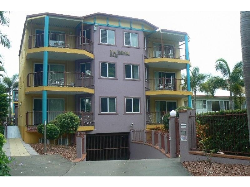 103 396 Esplanade, Torquay QLD 4655