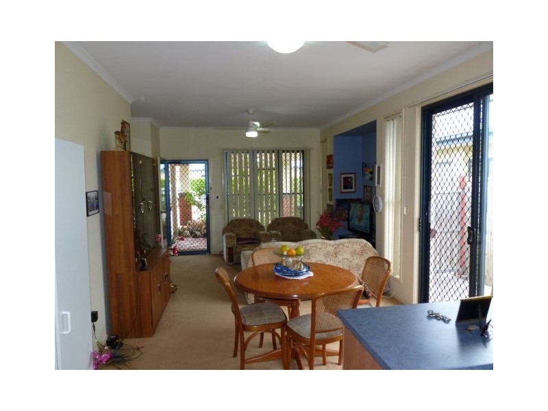 65/34 Elizabeth Street, Urangan QLD 4655