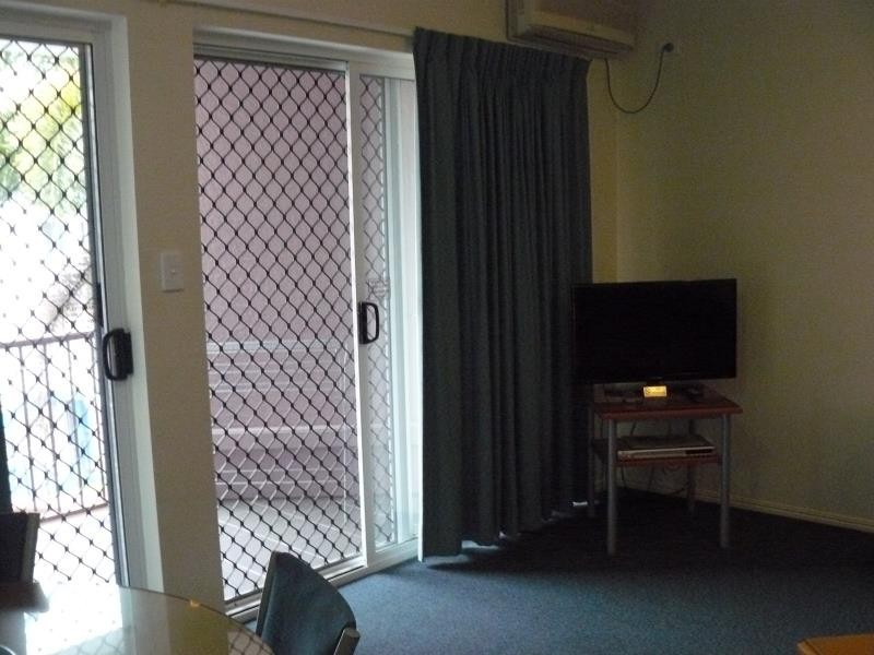113 396 Esplanade, Torquay QLD 4655