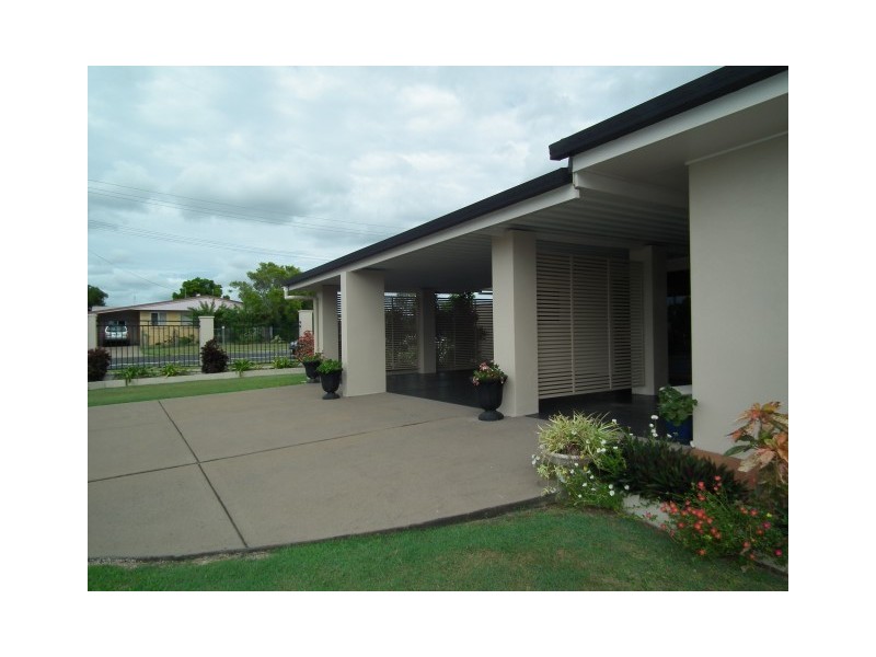 19 Bayview Terrace, Pialba QLD 4655