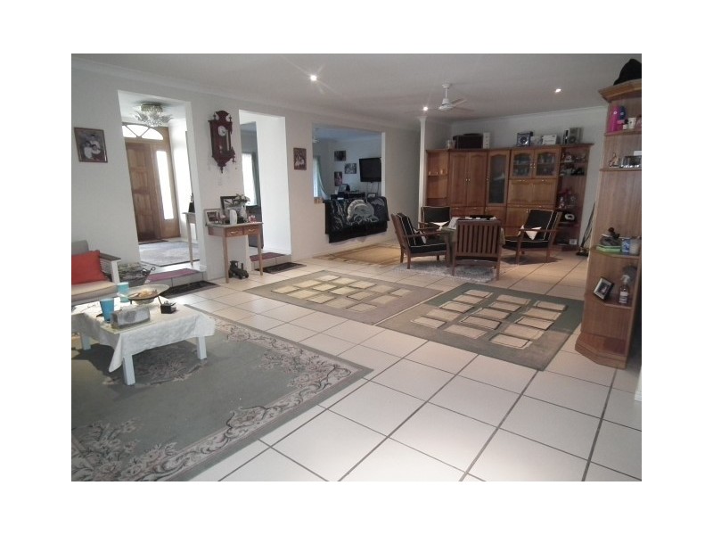 29 Rosedale Drive, Wondunna QLD 4655