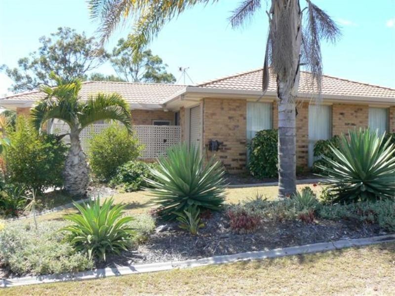 144 Bideford St, Torquay QLD 4655