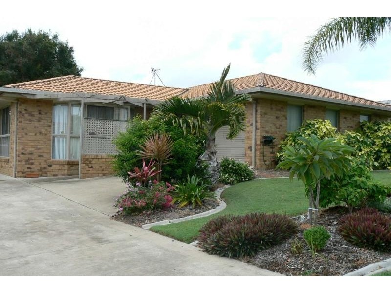 144 Bideford St, Torquay QLD 4655